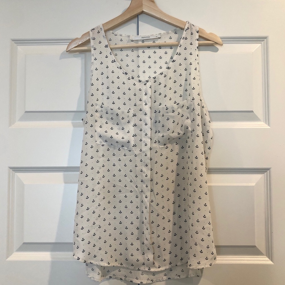 Sleeveless Anchor Print Top